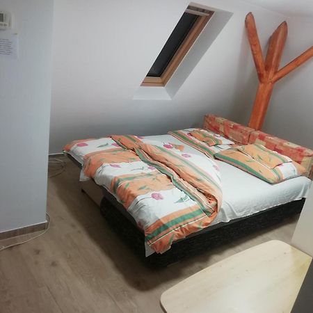 Hotel Asta La Vista Vendeghaz Miskolc Exterior foto