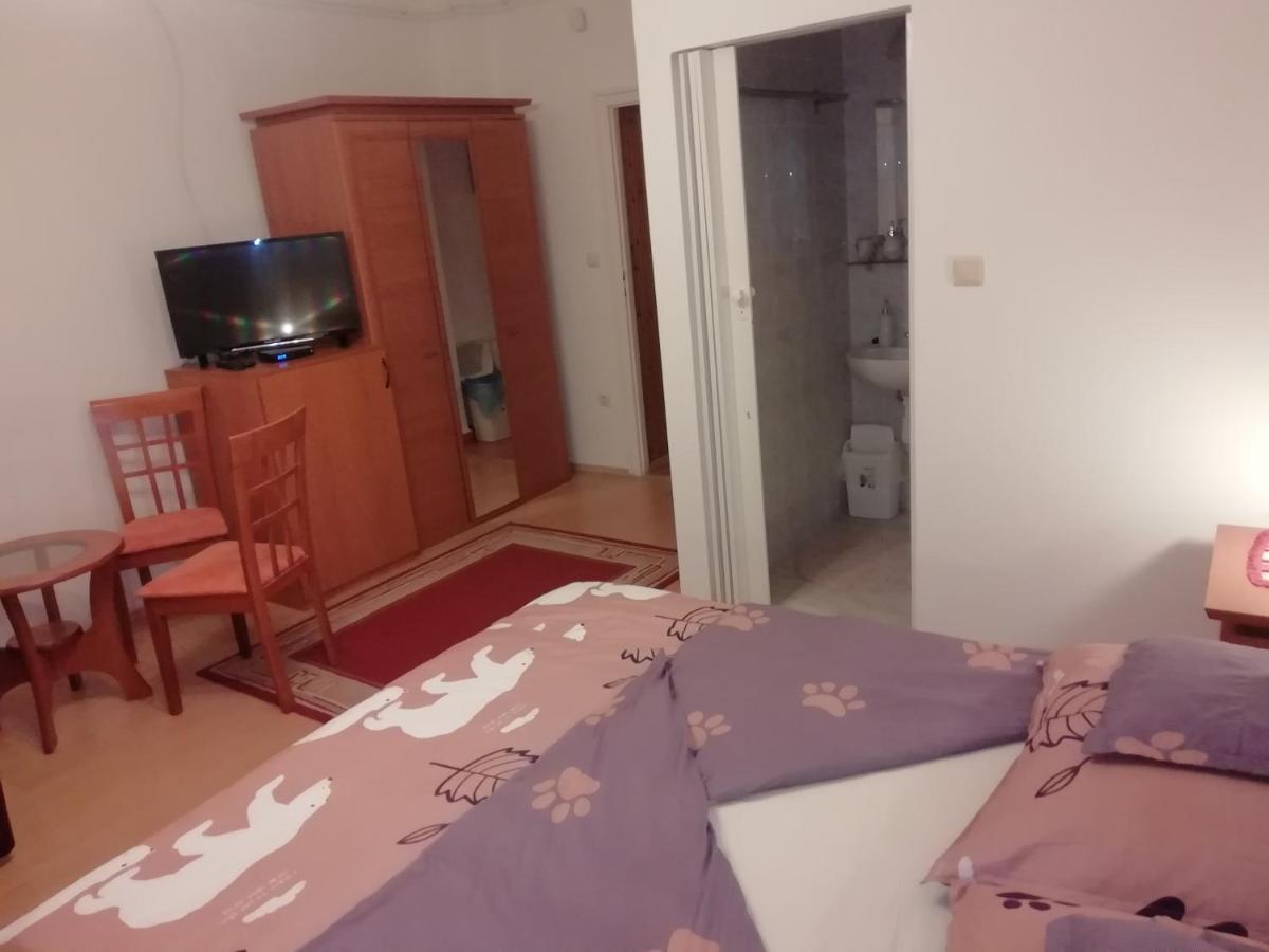 Hotel Asta La Vista Vendeghaz Miskolc Exterior foto