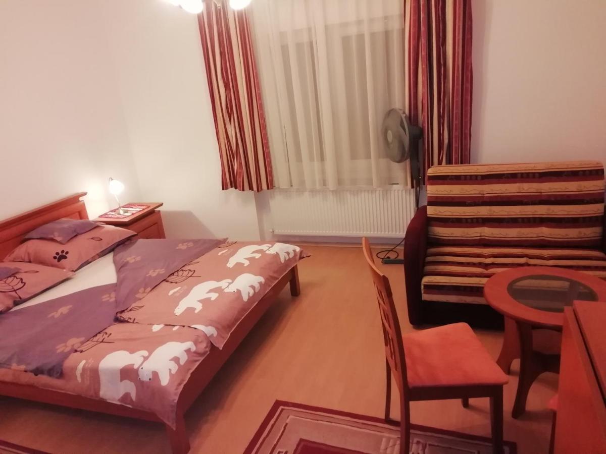 Hotel Asta La Vista Vendeghaz Miskolc Exterior foto