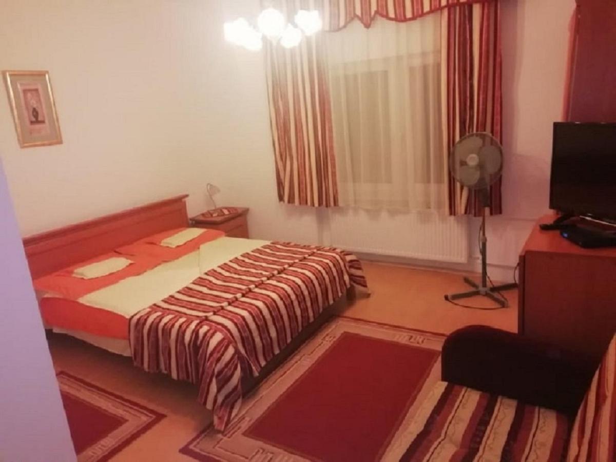 Hotel Asta La Vista Vendeghaz Miskolc Exterior foto