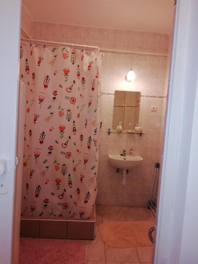 Hotel Asta La Vista Vendeghaz Miskolc Exterior foto
