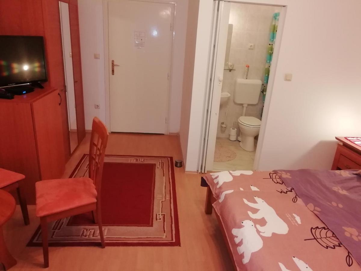 Hotel Asta La Vista Vendeghaz Miskolc Exterior foto